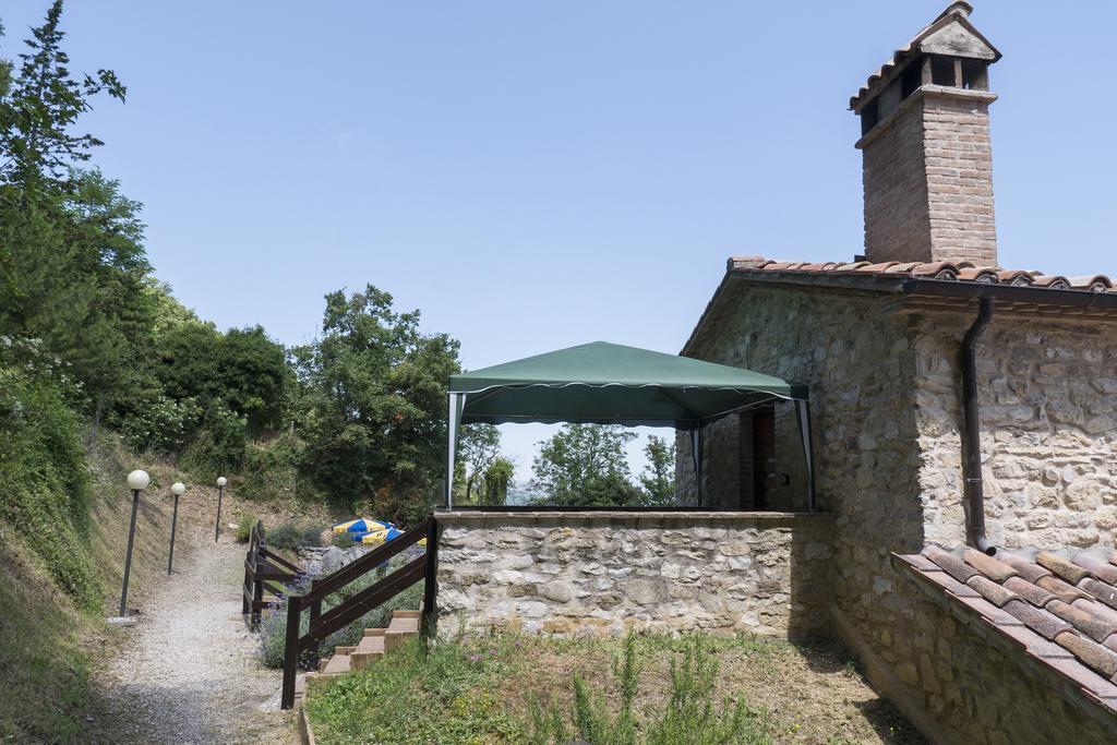 Agriturismo Monte Acuto Umbertide Room photo