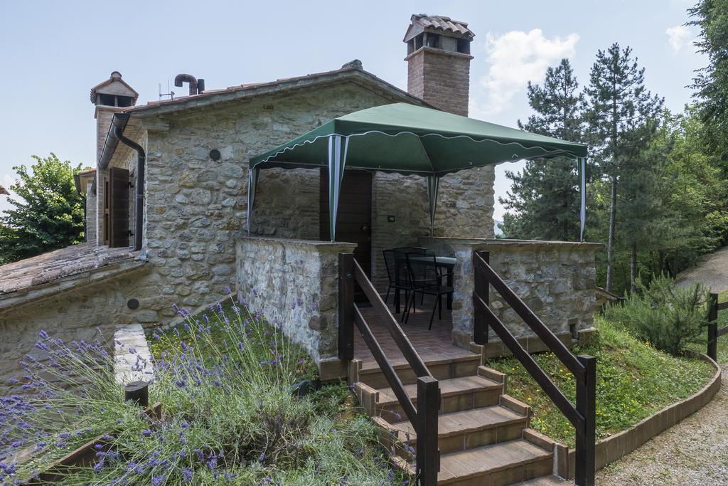 Agriturismo Monte Acuto Umbertide Room photo