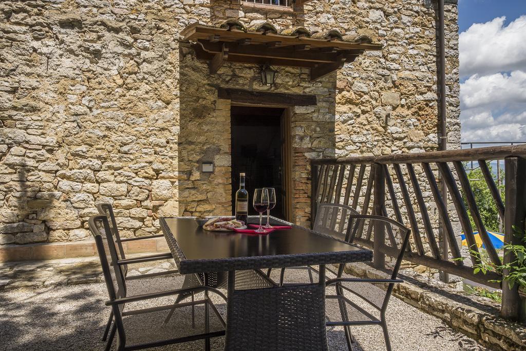 Agriturismo Monte Acuto Umbertide Room photo